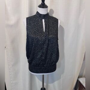 Liverpool Women’s Chic Sleeveless Top size medium